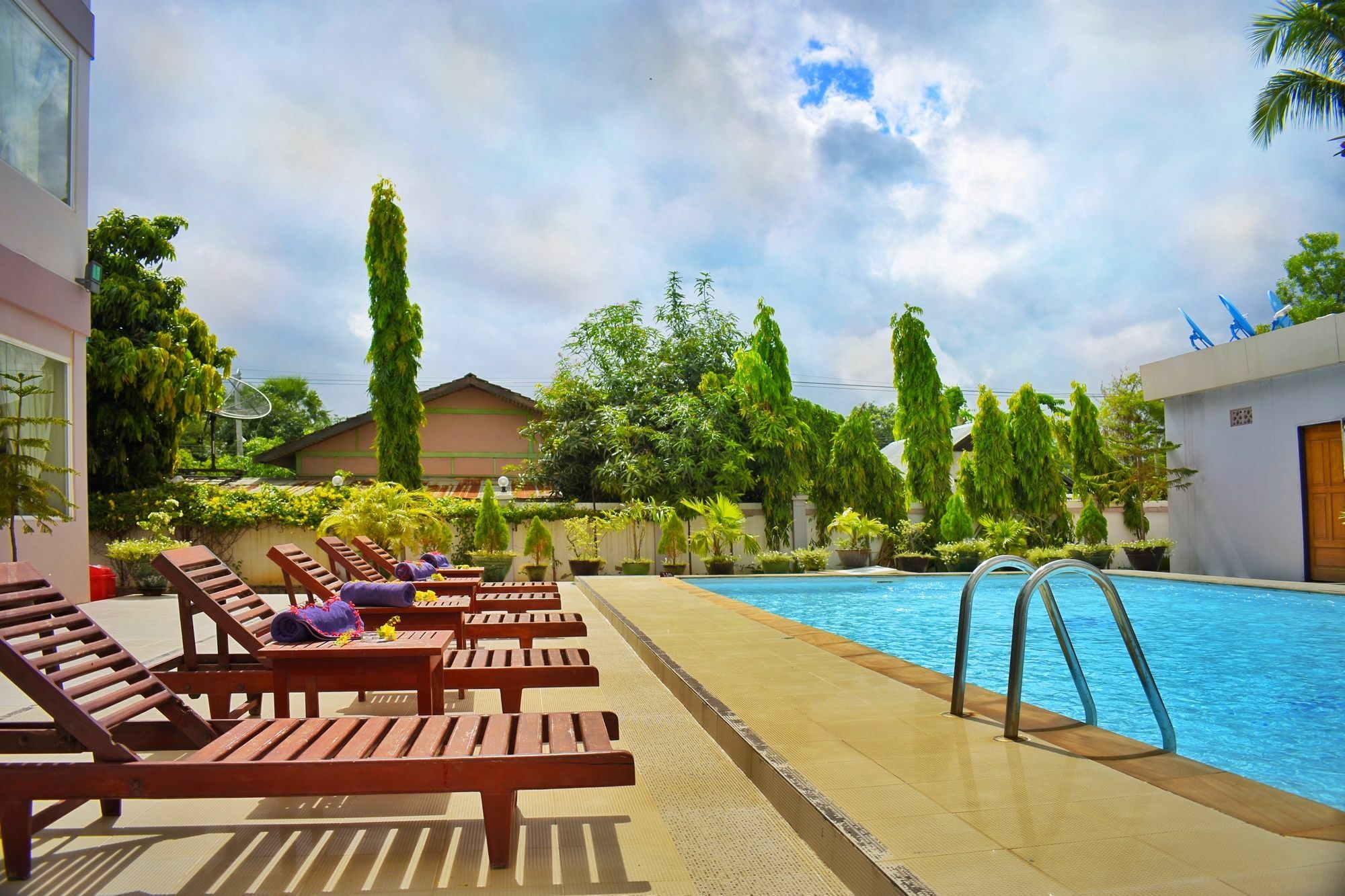 Shwe Poe Eain Hotel New Bagan Exterior foto